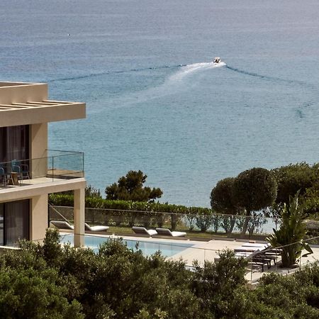 Uparati Villa - Hilltop Sea View Retreat チィリヴィ エクステリア 写真