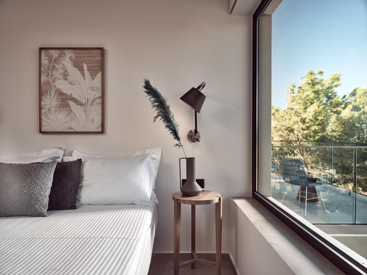 Uparati Villa - Hilltop Sea View Retreat チィリヴィ エクステリア 写真