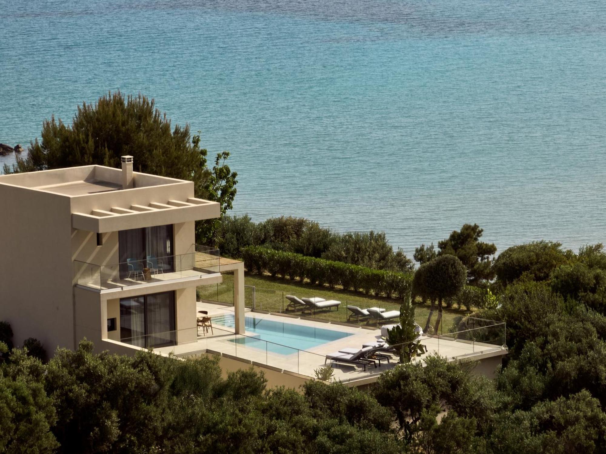 Uparati Villa - Hilltop Sea View Retreat チィリヴィ エクステリア 写真
